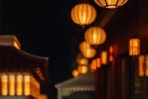 《午夜的收音机》老式收音机特写剧照
